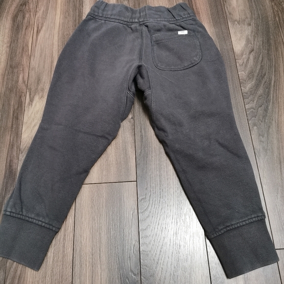 Gap Kids thick jogger pants - Picture 10 of 11